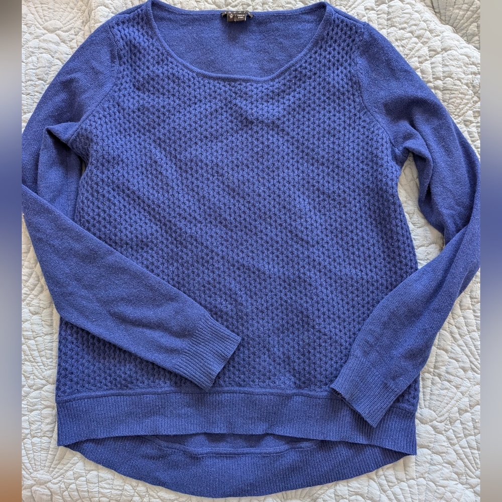 Women’s Blue Knit Sweater - Scoop Neck